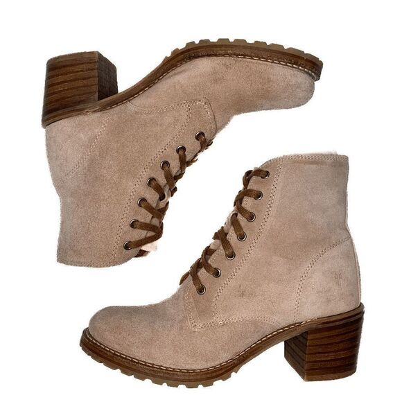 Frye Sabrina 6G Pale Blush Pink Lace Up Chunky Heeled Combat Ankle Booties 9 - Picture 4 of 9